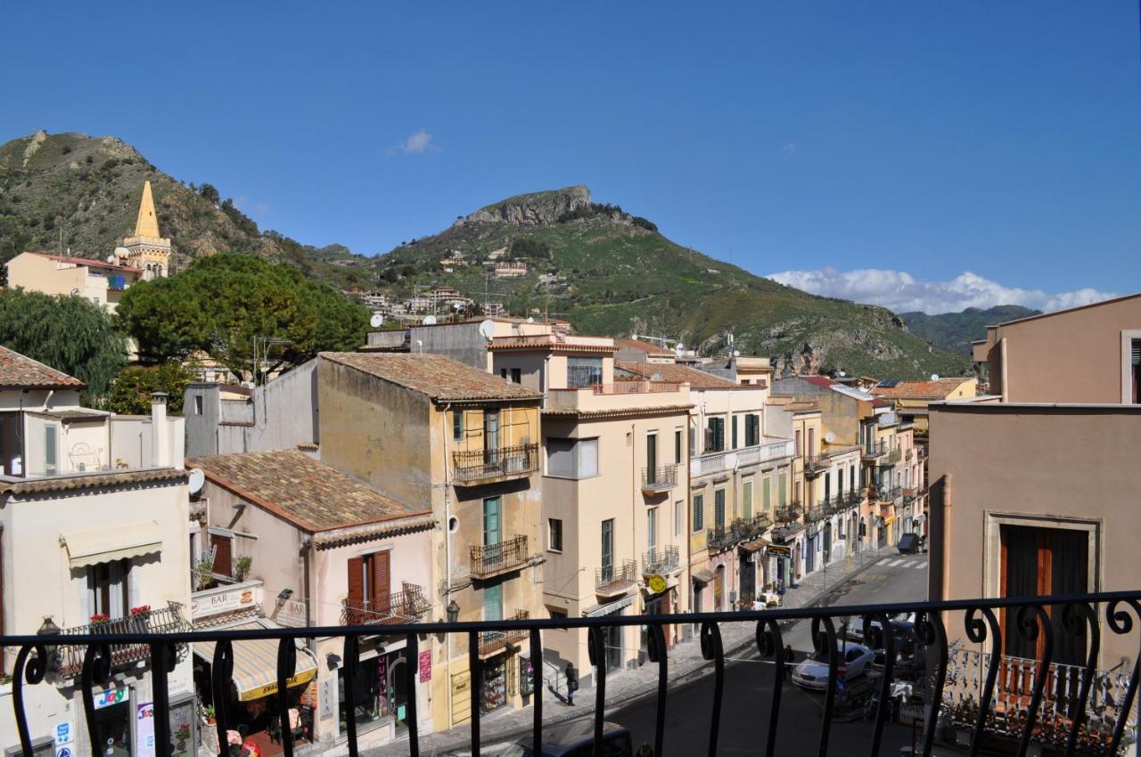 B&B Porta Del Re Taormina Bagian luar foto