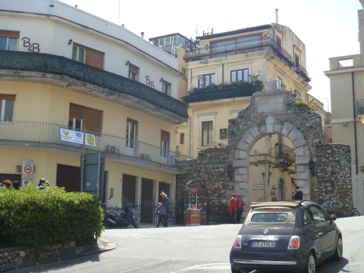 B&B Porta Del Re Taormina Bagian luar foto