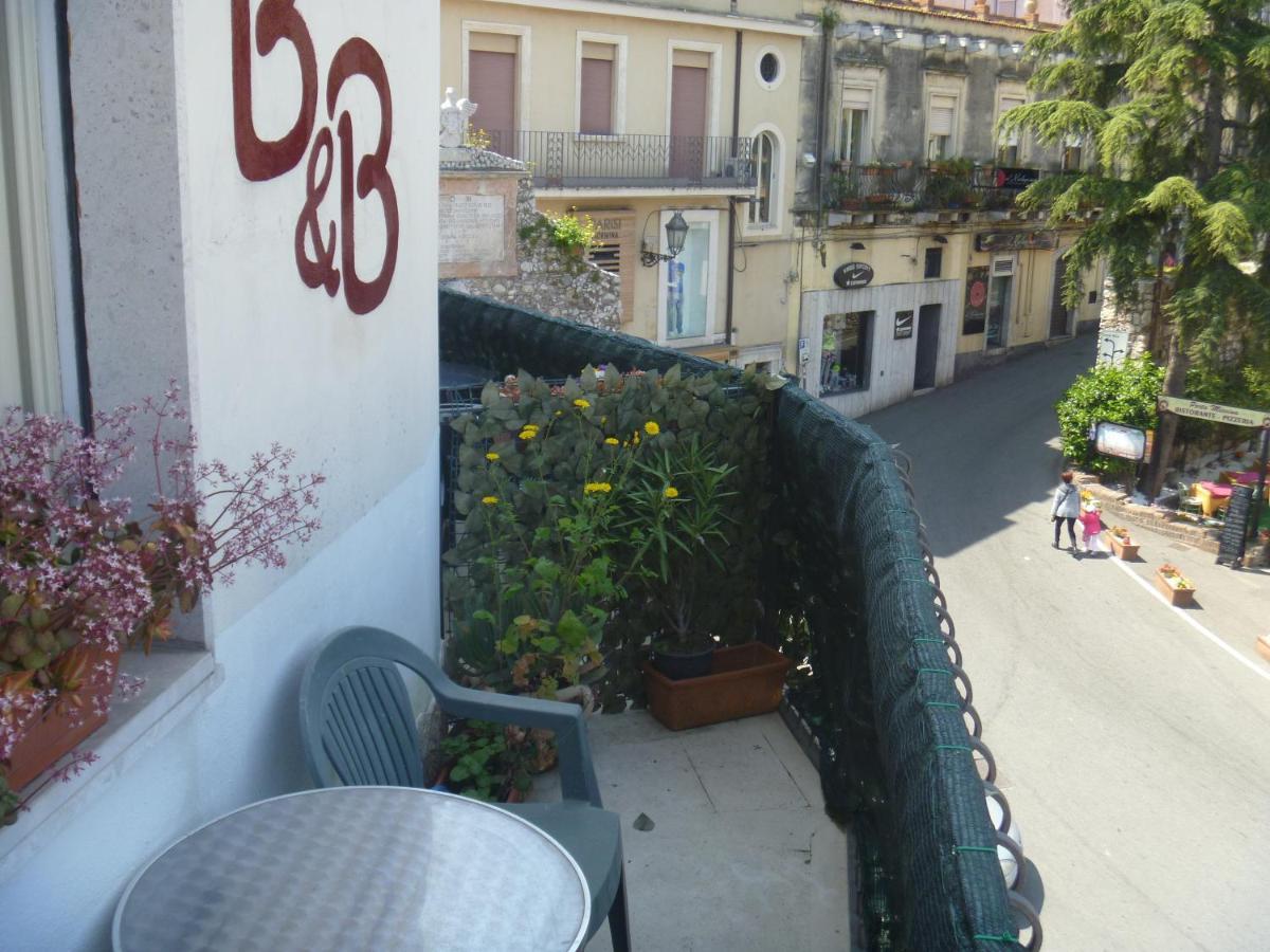 B&B Porta Del Re Taormina Bagian luar foto