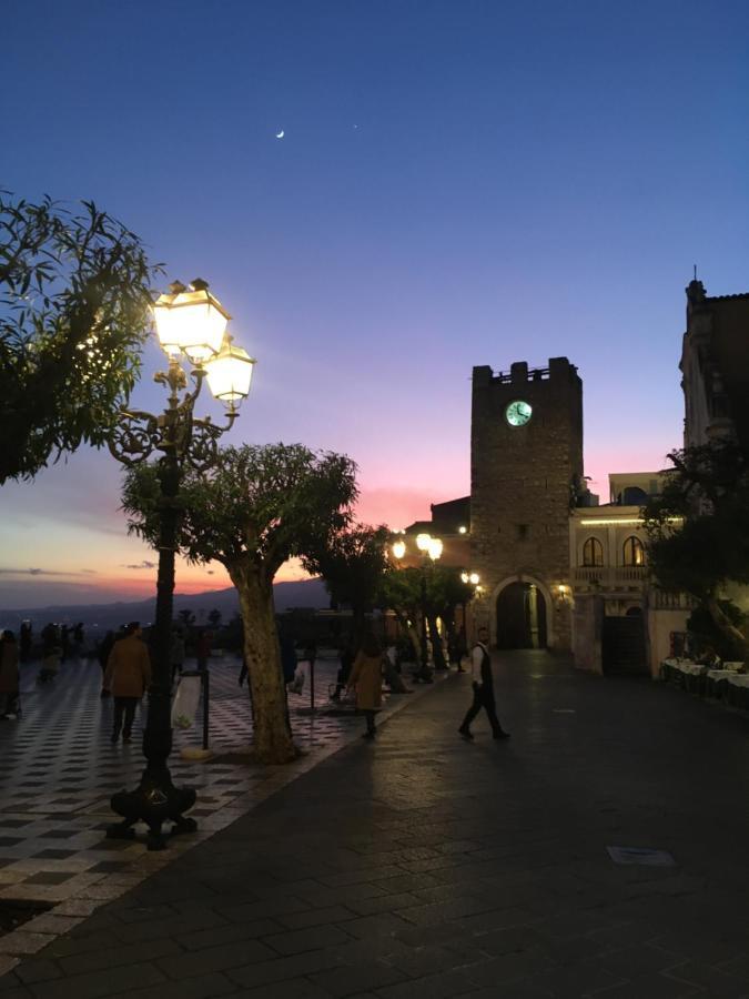 B&B Porta Del Re Taormina Bagian luar foto